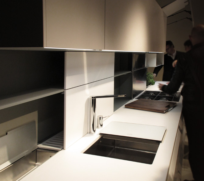 canale_attrezzato_cucina_Boffi